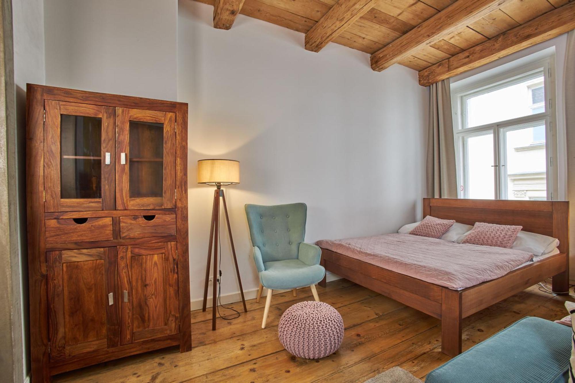 Apartment Jeruzalemska - Synagogue Prag